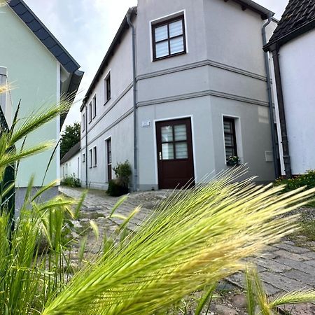 Ferienwohnung Am Strom Rostock Esterno foto